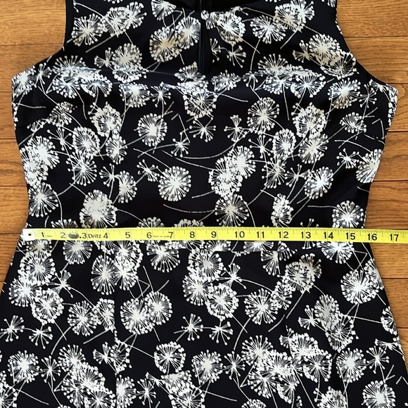 NWOT Talbots Fit & Flare Black & White Dandelion Dress Size 4 - Picture 8 of 16